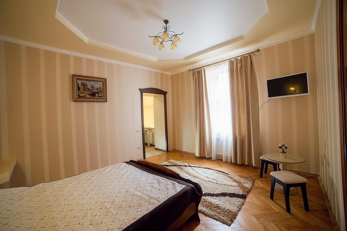 Apartment On Horodotska Street Lviv Exterior foto