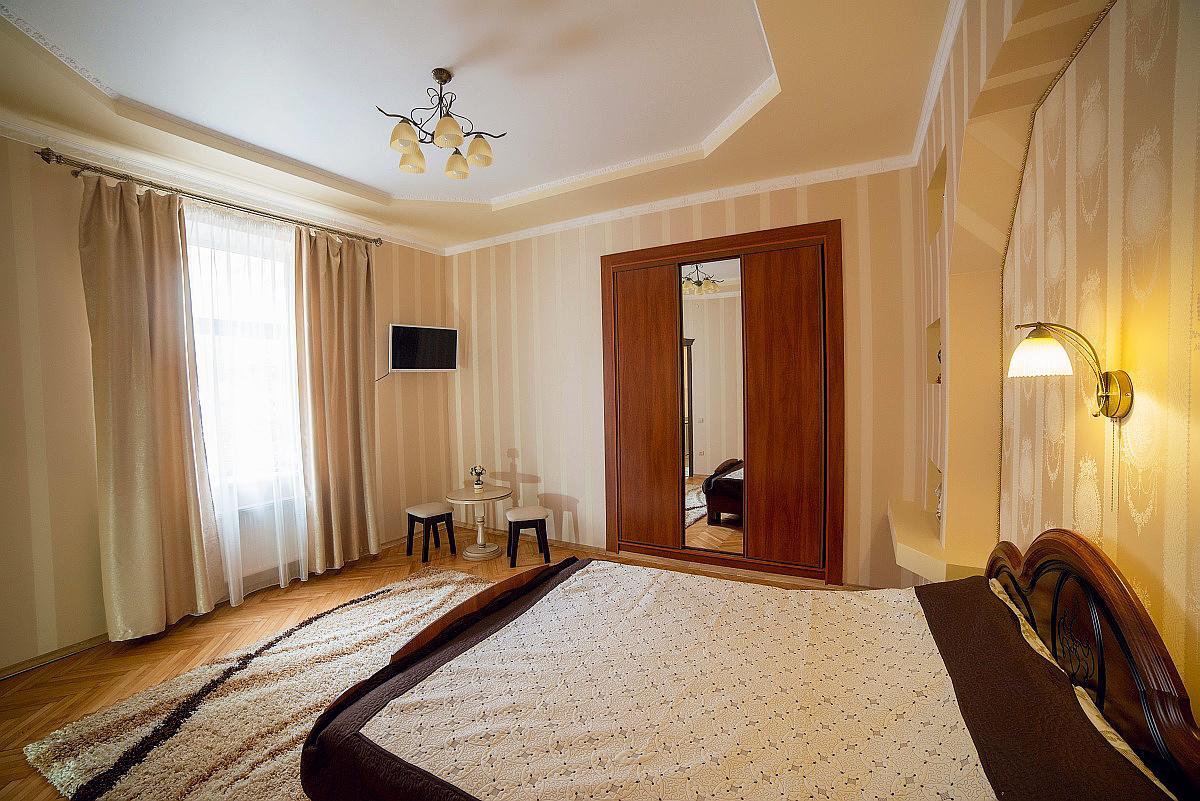 Apartment On Horodotska Street Lviv Exterior foto
