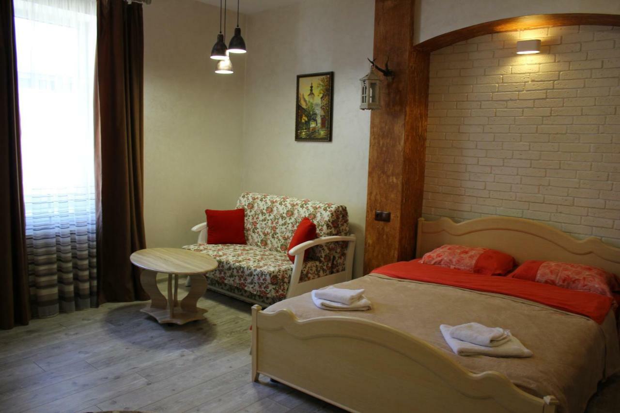 Apartment On Horodotska Street Lviv Exterior foto